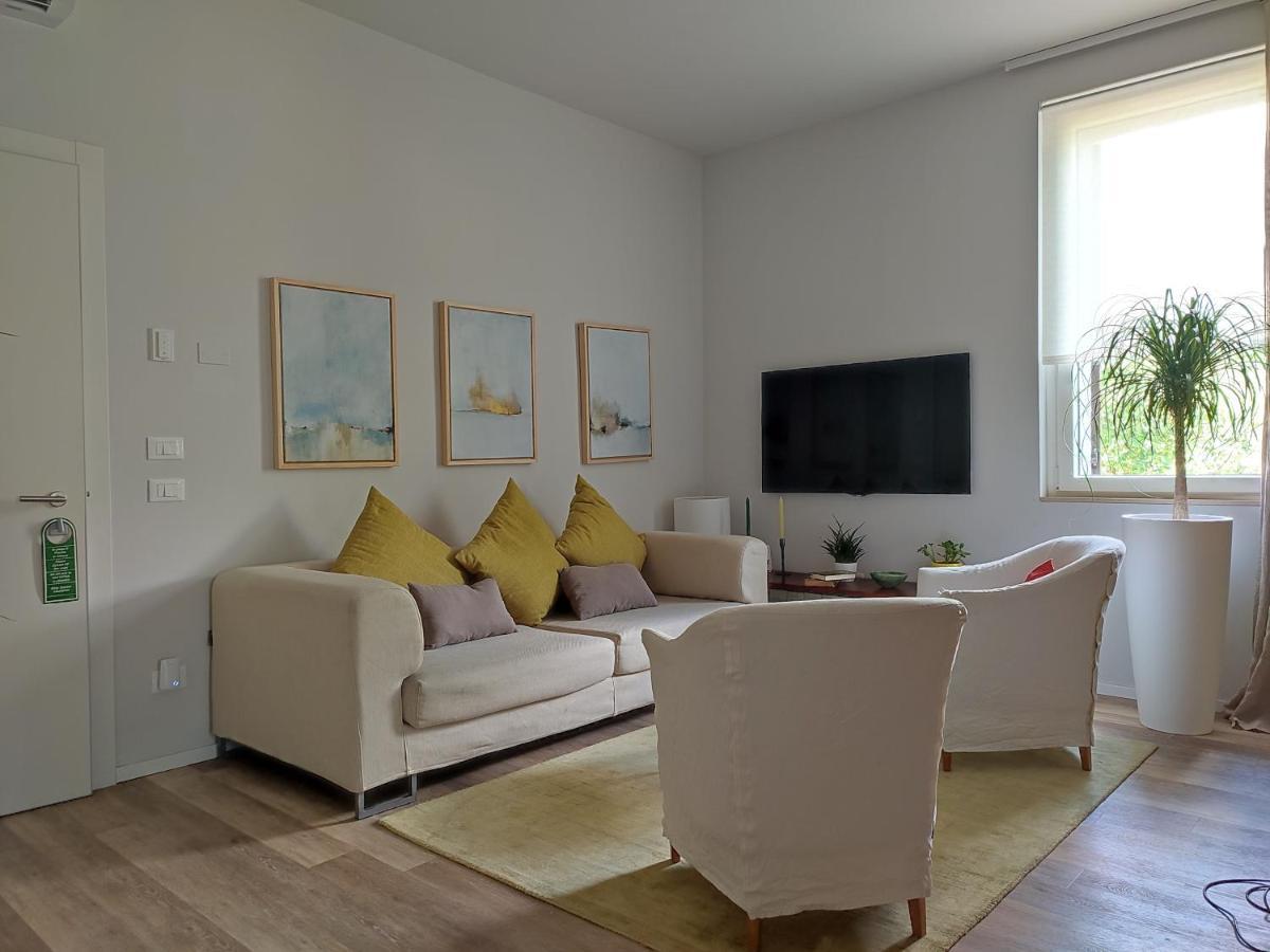 Nuova Porta Dei Musicisti - Locazione Turistica Hotell Verona Exteriör bild
